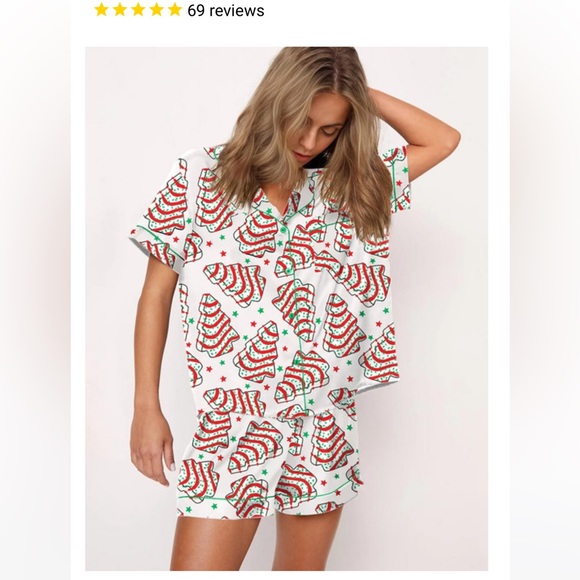 Christmas Tree Cake Pajama Set - NWT - Women’s Med - Picture 3 of 6